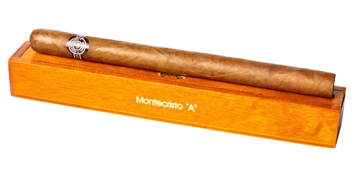 Montecristo A Cigar Montecristo A cigar with presentation box