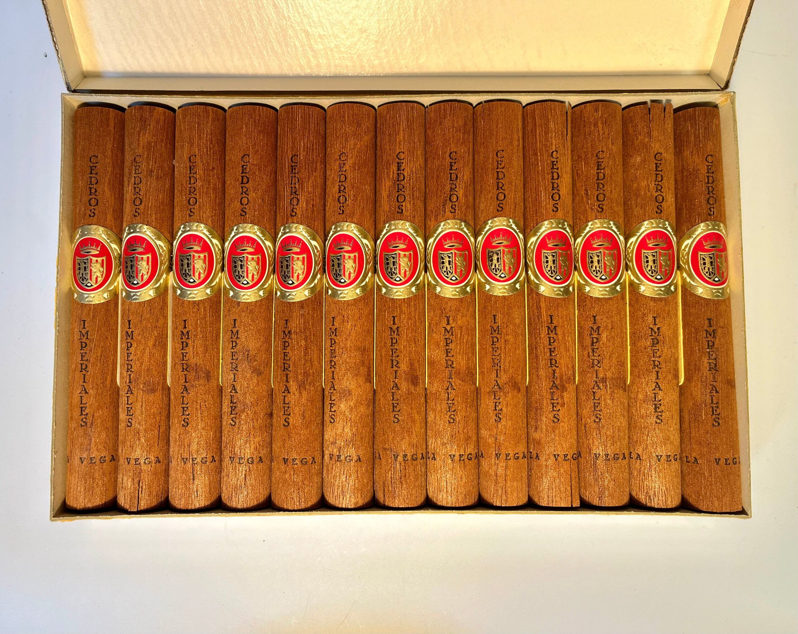 Flor De La Vega | Cedros Imperiales (Box of 25 cigars) - Image 3